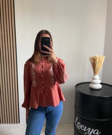 Blouse sienne élégante - Loevya collection blouse