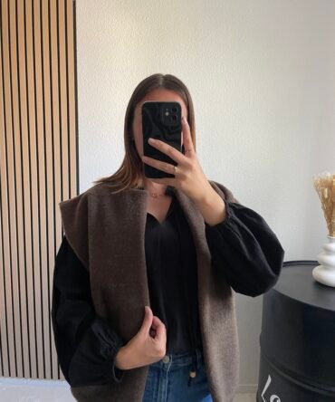 Gilet Lou chocolat sans manche - Elegant Loevya - boutique en ligne pour femme