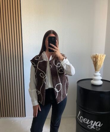 Veste sans manches Lisa – Chocolat Veste sans manches Lisa – Chocolat