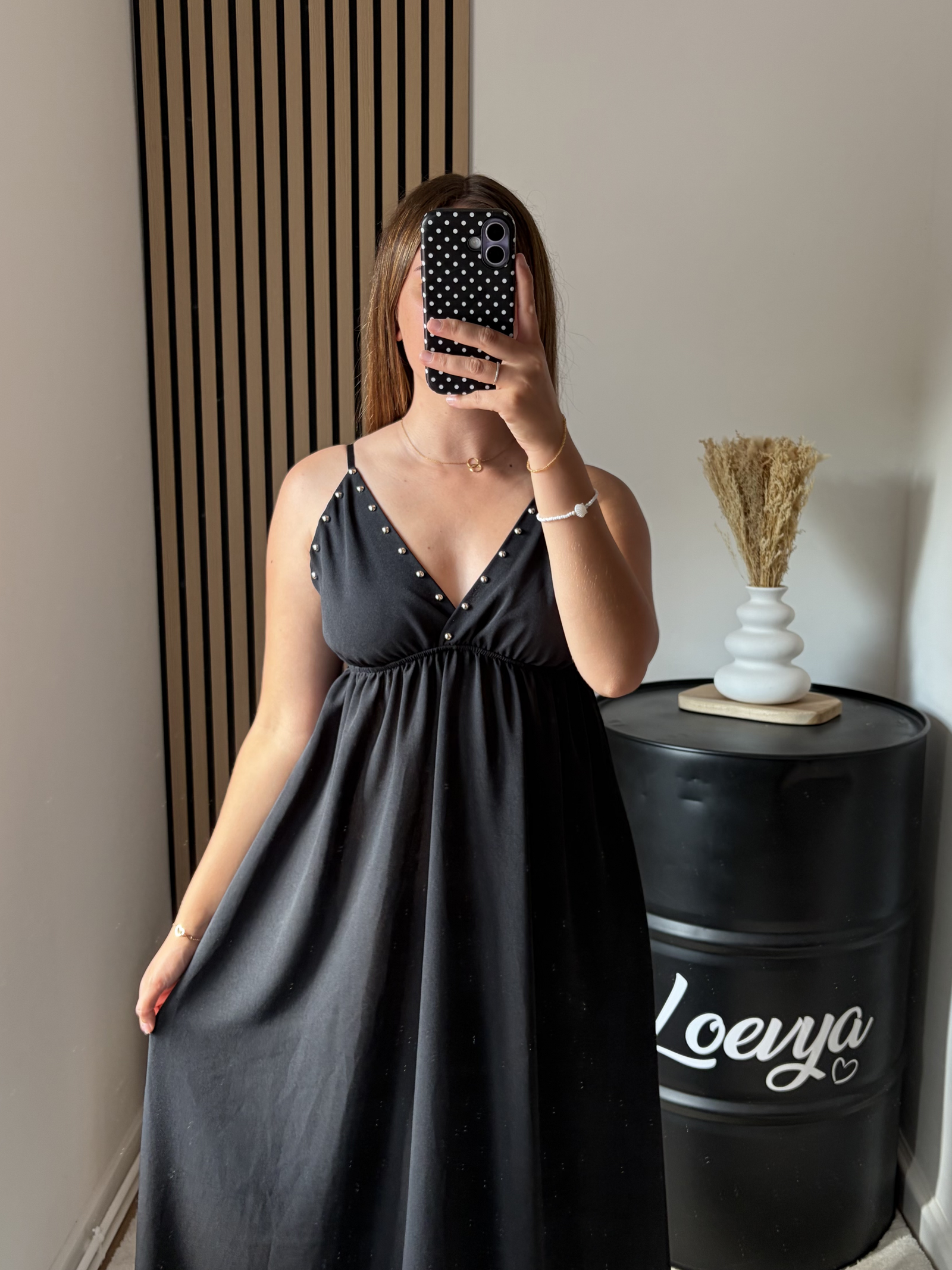 Robe clou - Noir – Image 2
