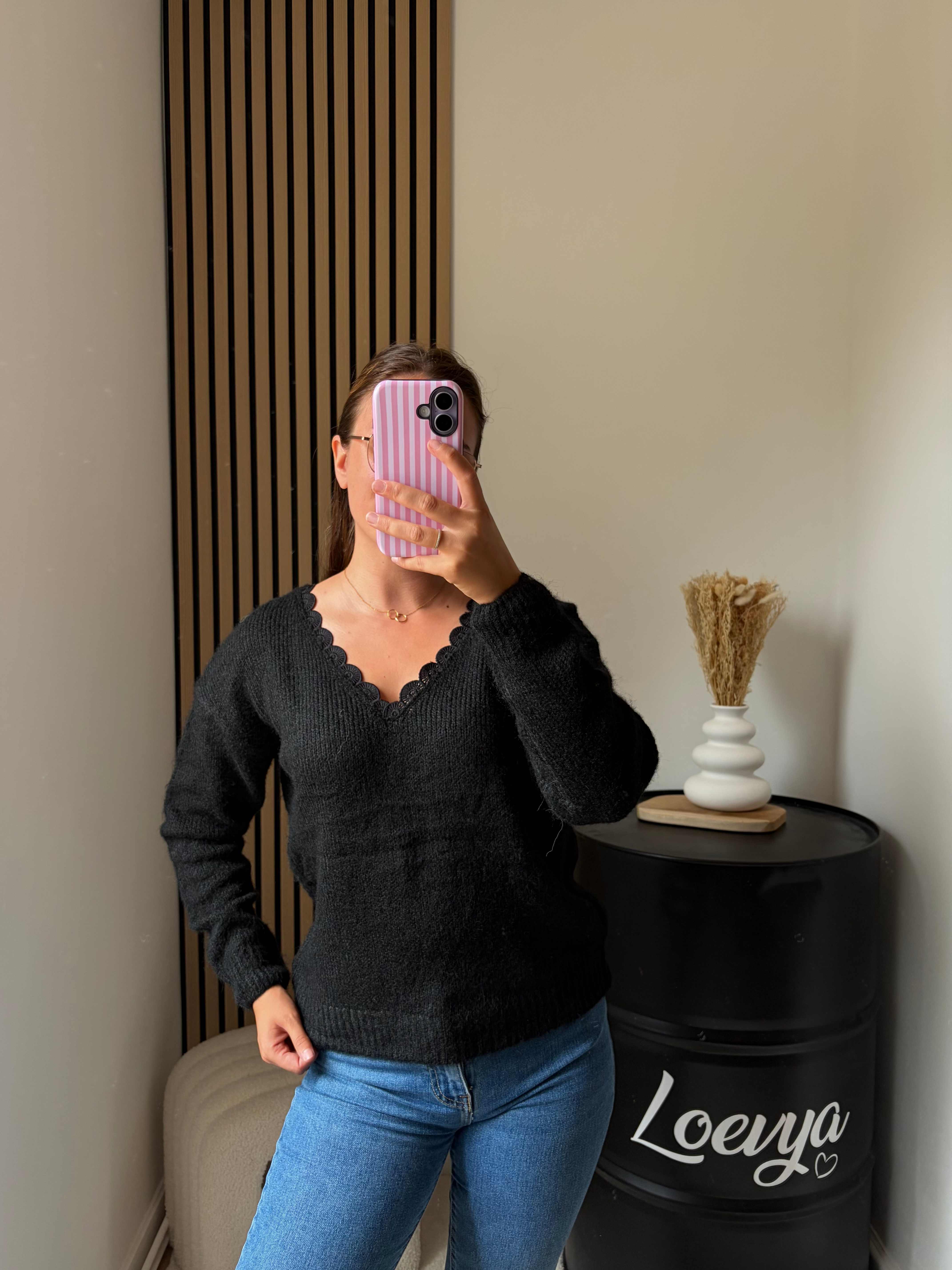 Pull dentelle
