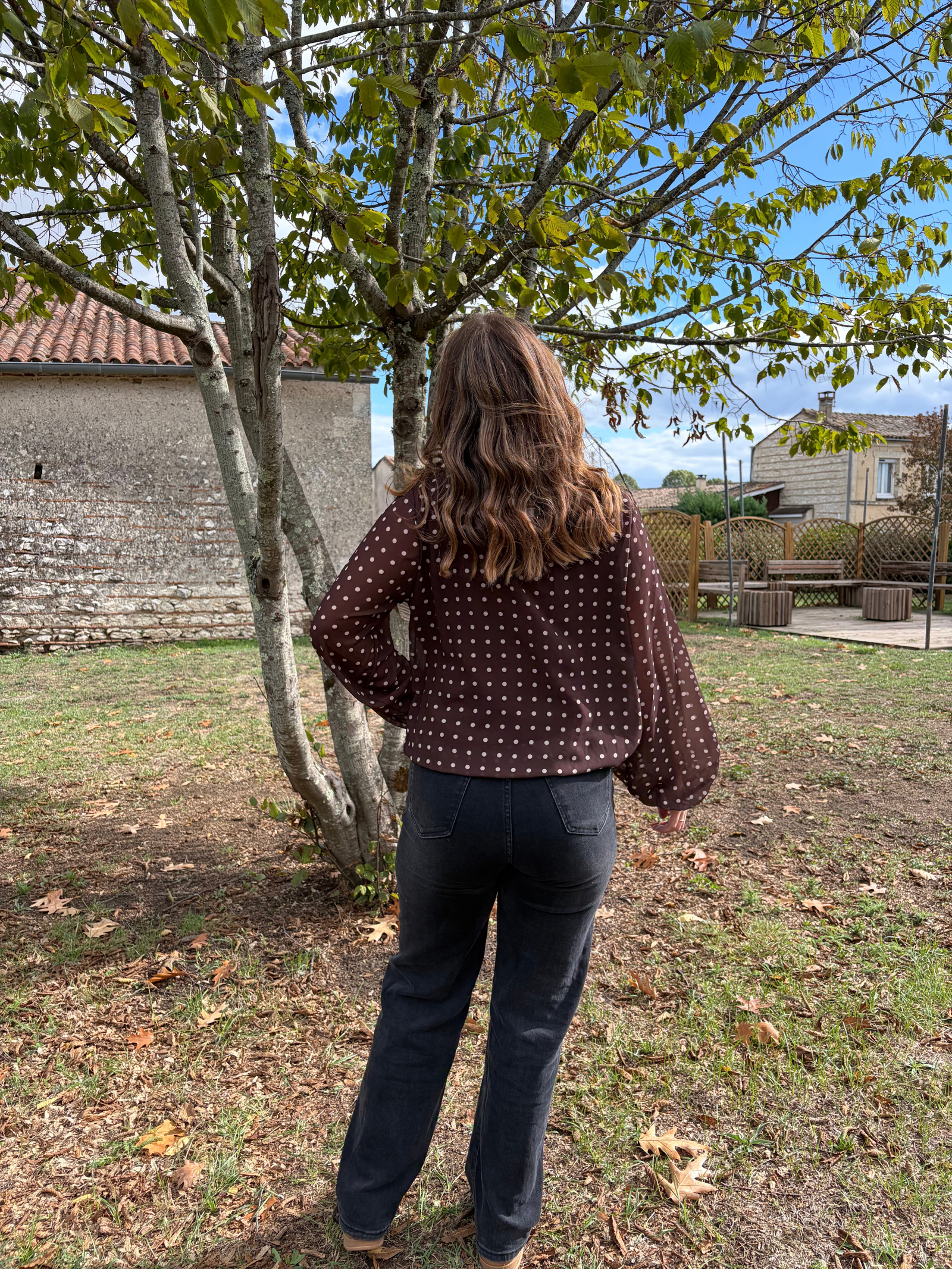 Blouse à pois - Chocolat – Image 2
